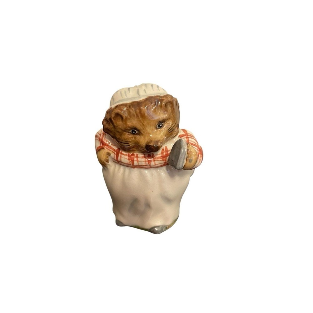 Beswick Beatrix Potter Mrs Tiggy-Winkle Figurine Porcelain England Vintage